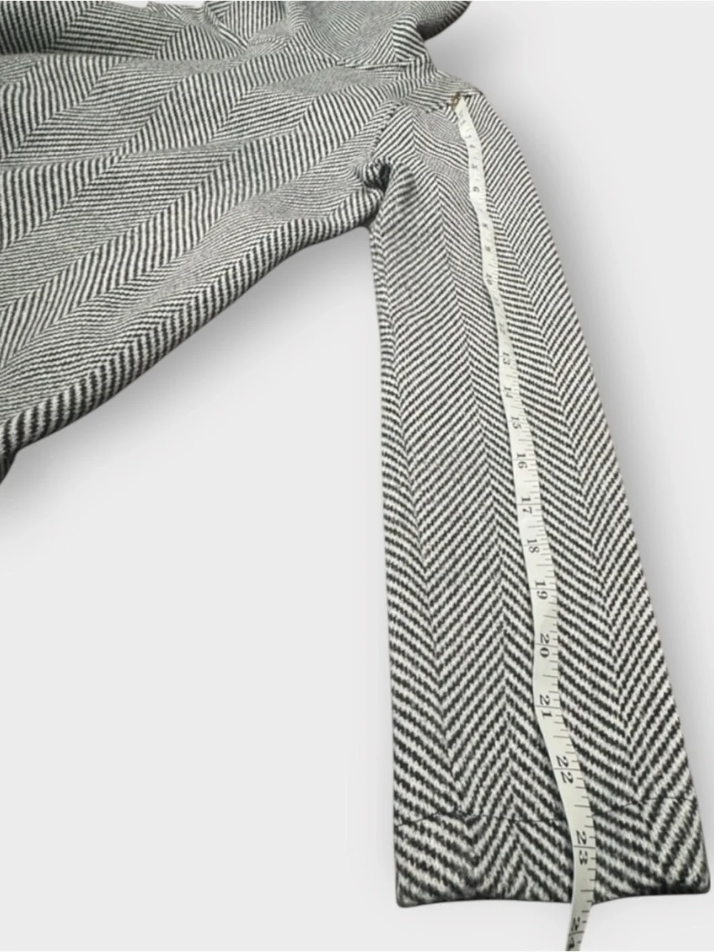 J.Crew Herringbone Funnel Neck Fleece Pullover Gray Black Women’s Small Cozy